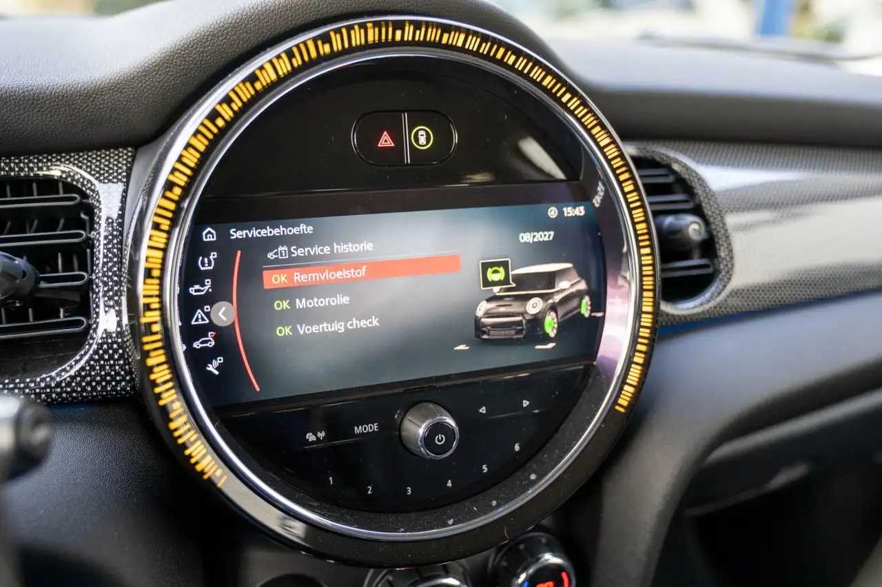 MINI Cooper 1.5 Classic | Prijs rijklaar incl. 12 mnd garantie 35