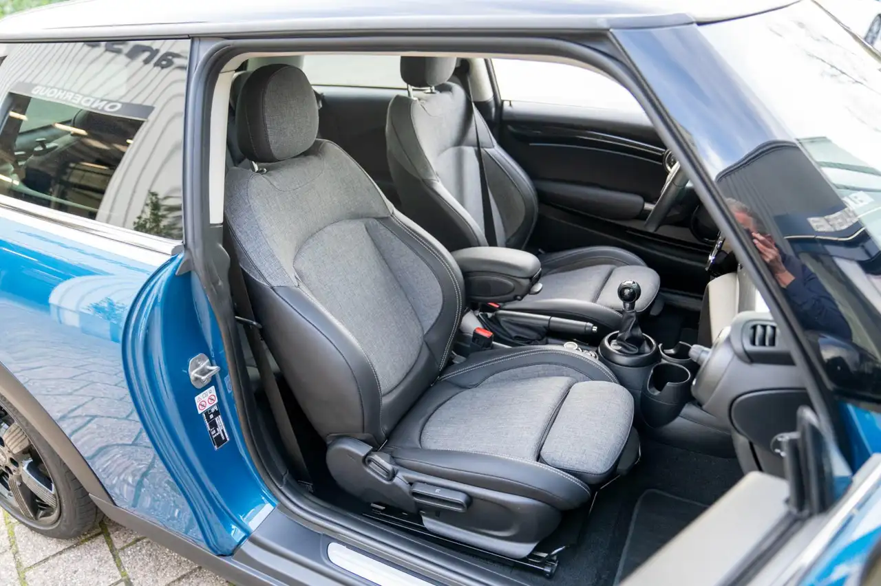 MINI Cooper 1.5 Classic | Prijs rijklaar incl. 12 mnd garantie 20