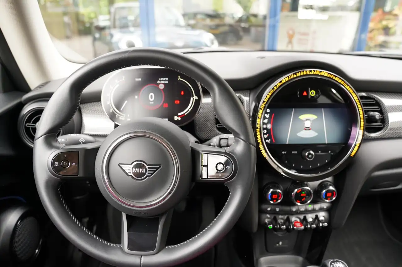 MINI Cooper 1.5 Classic | Prijs rijklaar incl. 12 mnd garantie 3