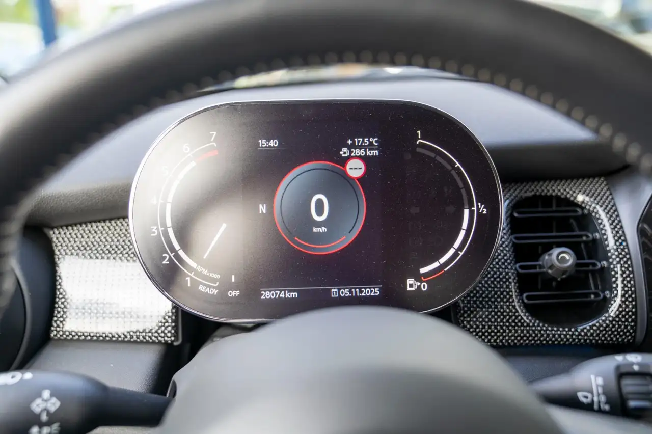 MINI Cooper 1.5 Classic | Prijs rijklaar incl. 12 mnd garantie 24