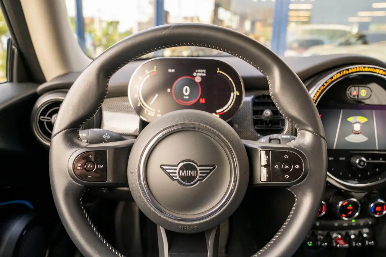 MINI Cooper 1.5 Classic | Prijs rijklaar incl. 12 mnd garantie 26