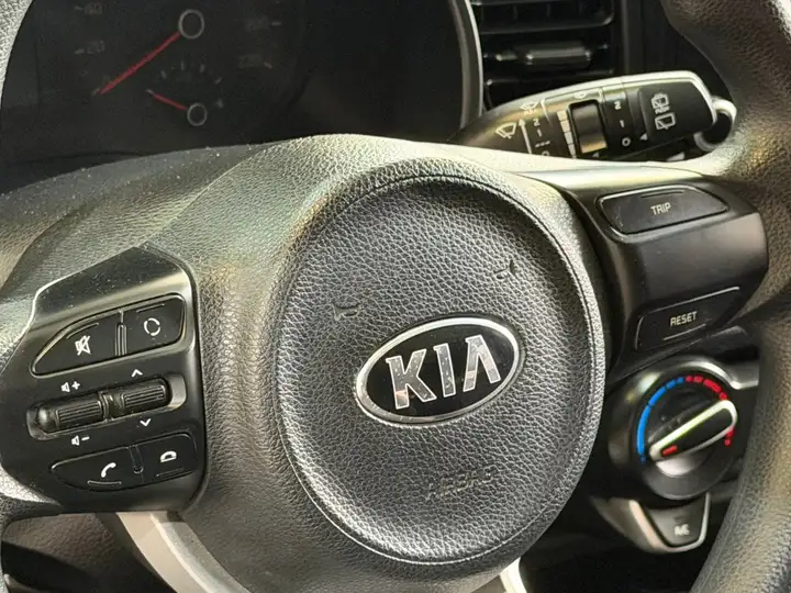 Kia Rio 2007, foto 17