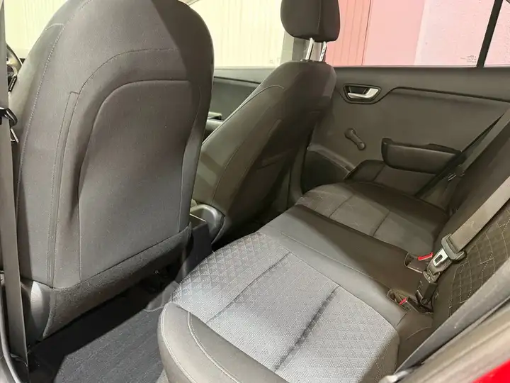 Kia Rio 2007, foto 12