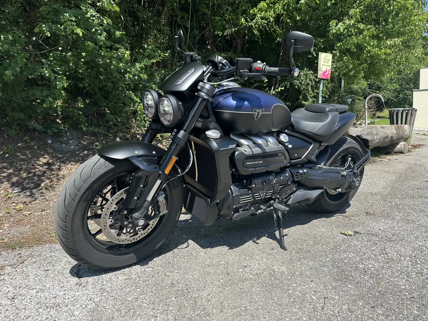 Triumph Rocket 3 R Storm GT Neuwertig mit Quickshifter - 2