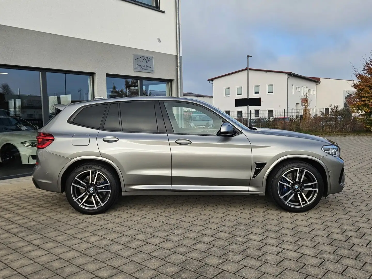 BMW X3 M 2. Hand, KM 32 Tsd Grau - 2
