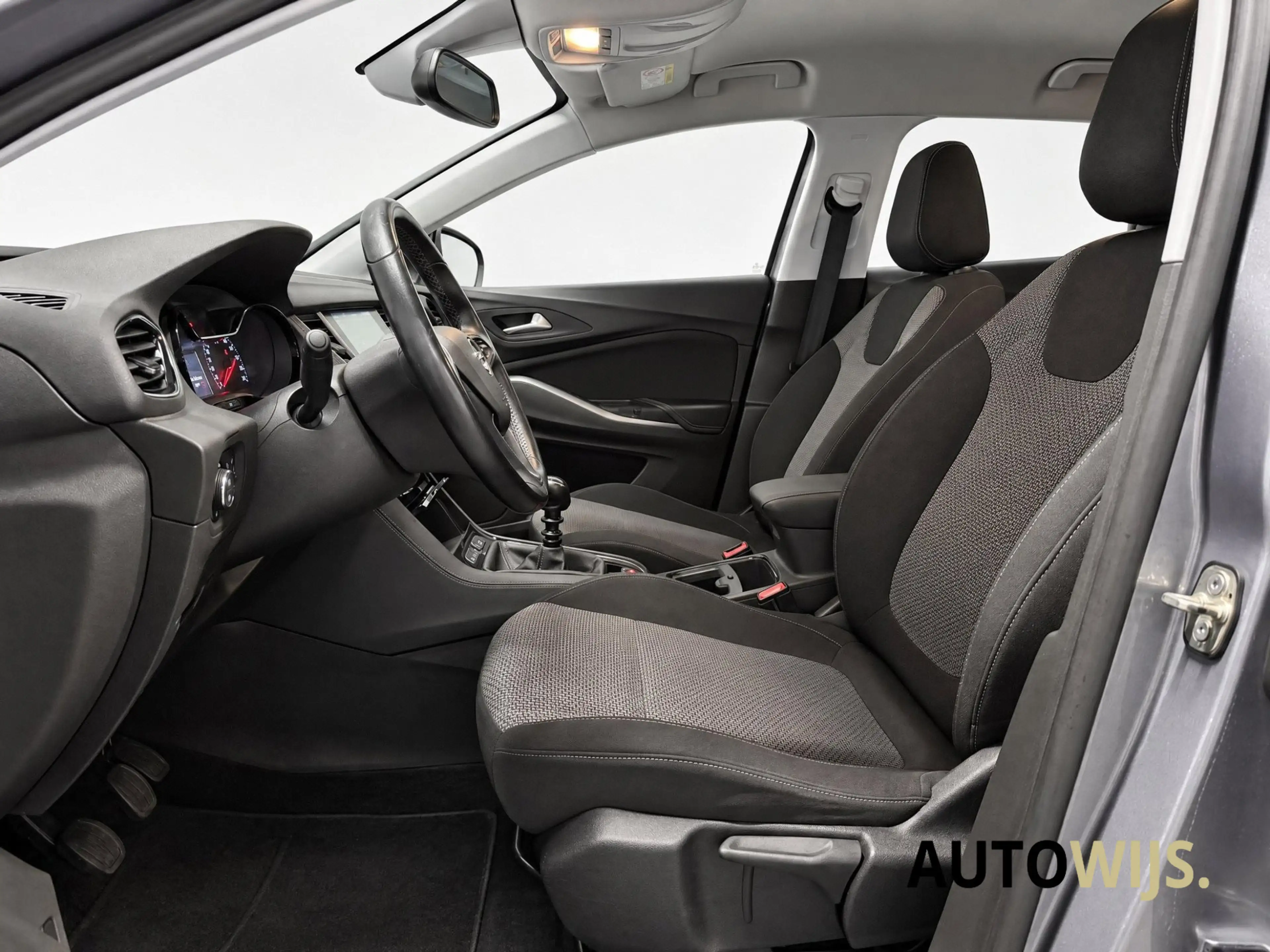 Opel Grandland X 1.2 Turbo Business Executive|PDC|CARPLAY|APK 8-202 — photo 5