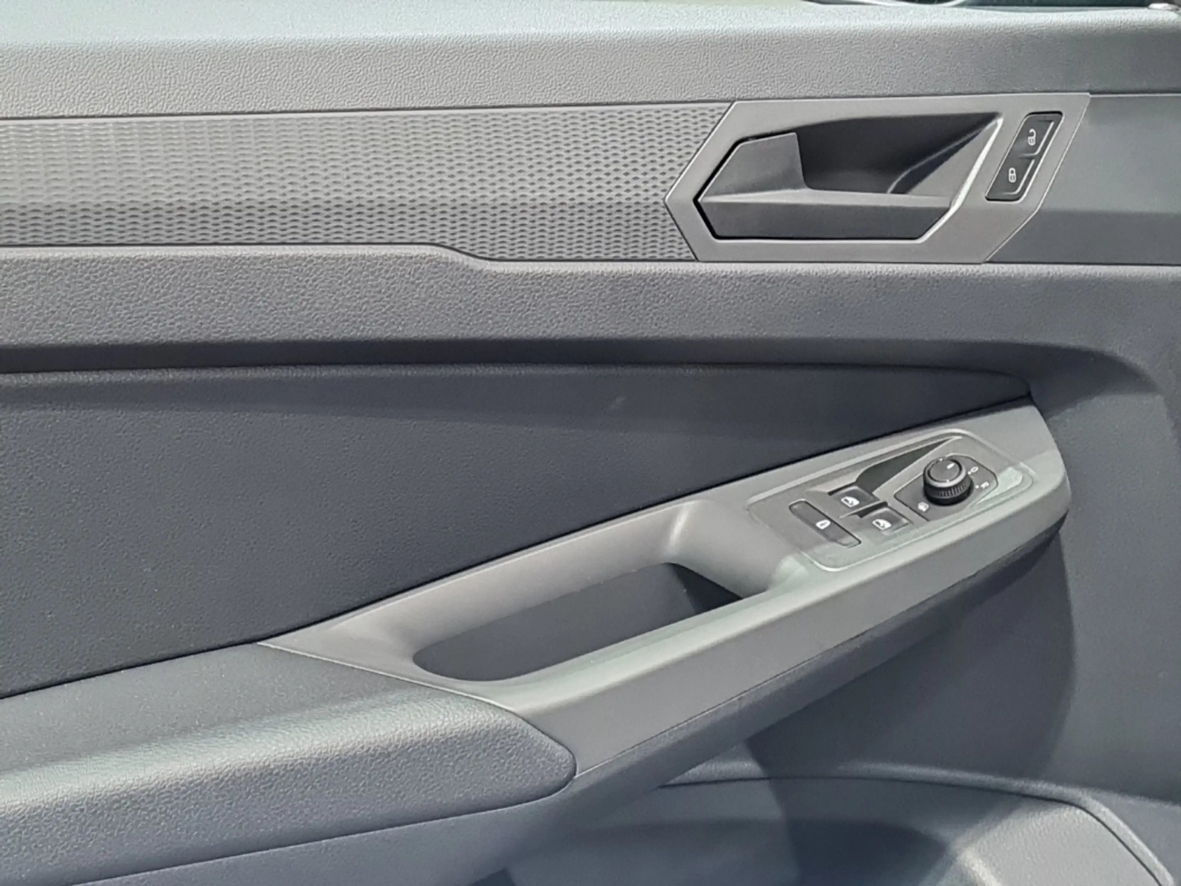 Ford Tourneo Connect L2-Trend "AMF Rollstuhl-Umbau" — photo 10