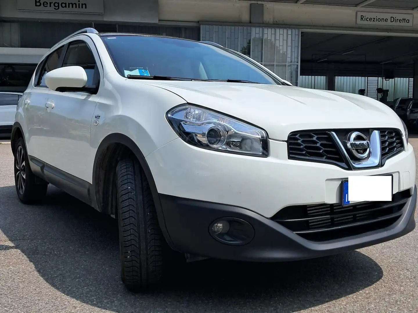 Nissan Qashqai Qashqai 1.5 dci Tekna Dpf FL Bianco - 2
