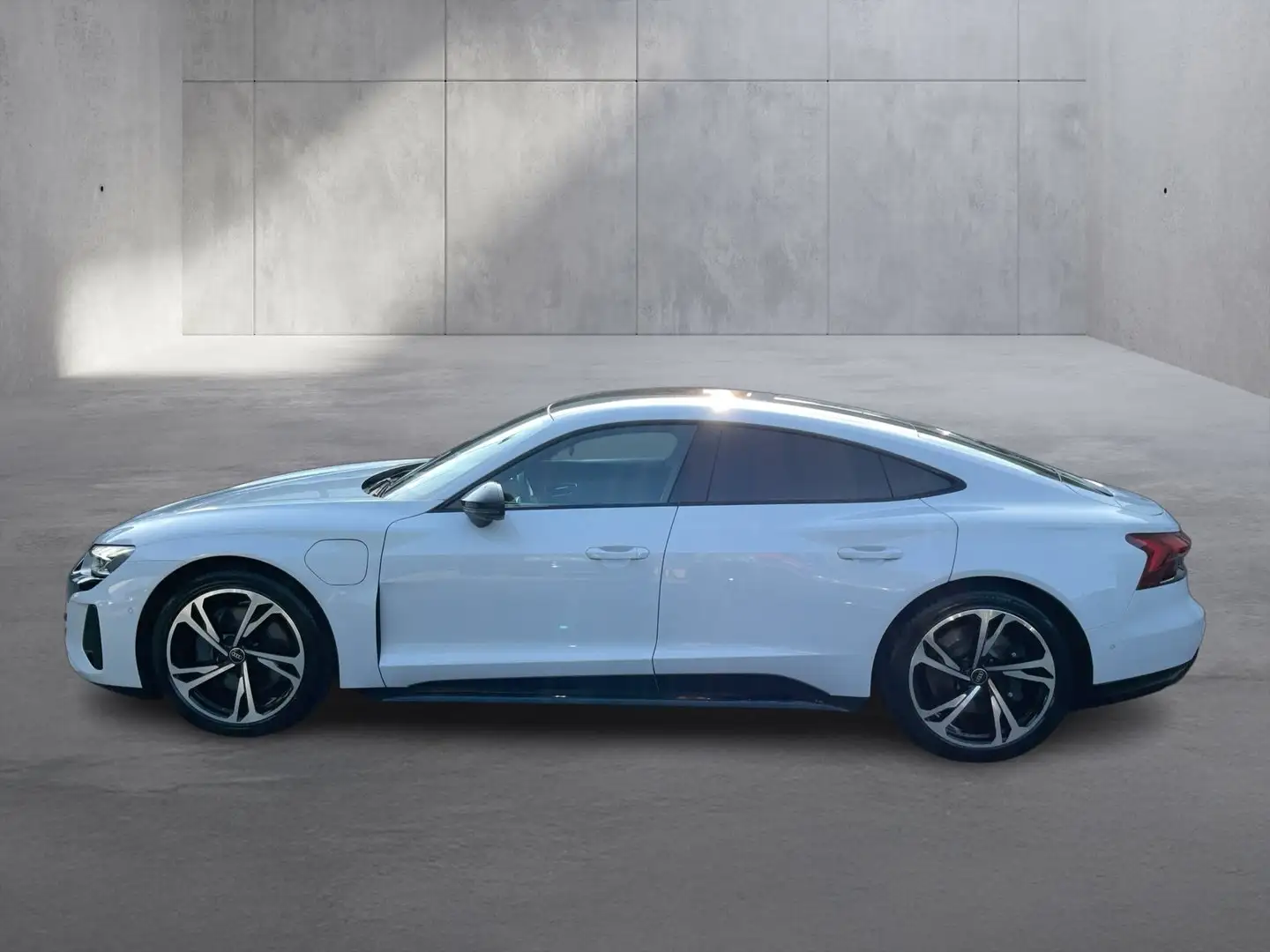 Audi e-tron GT Grau - 2
