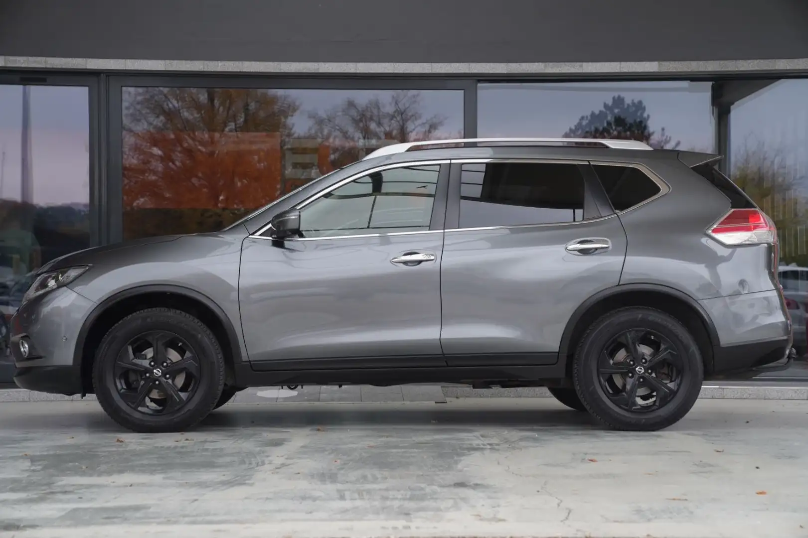 Nissan X-Trail Tekna  *AHK/Temp./Automatik* Gris - 2