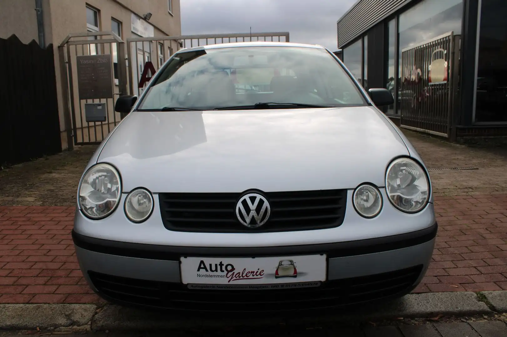 Volkswagen Polo IV Basis|Klimaanlage|Bluetooth| Argent - 2