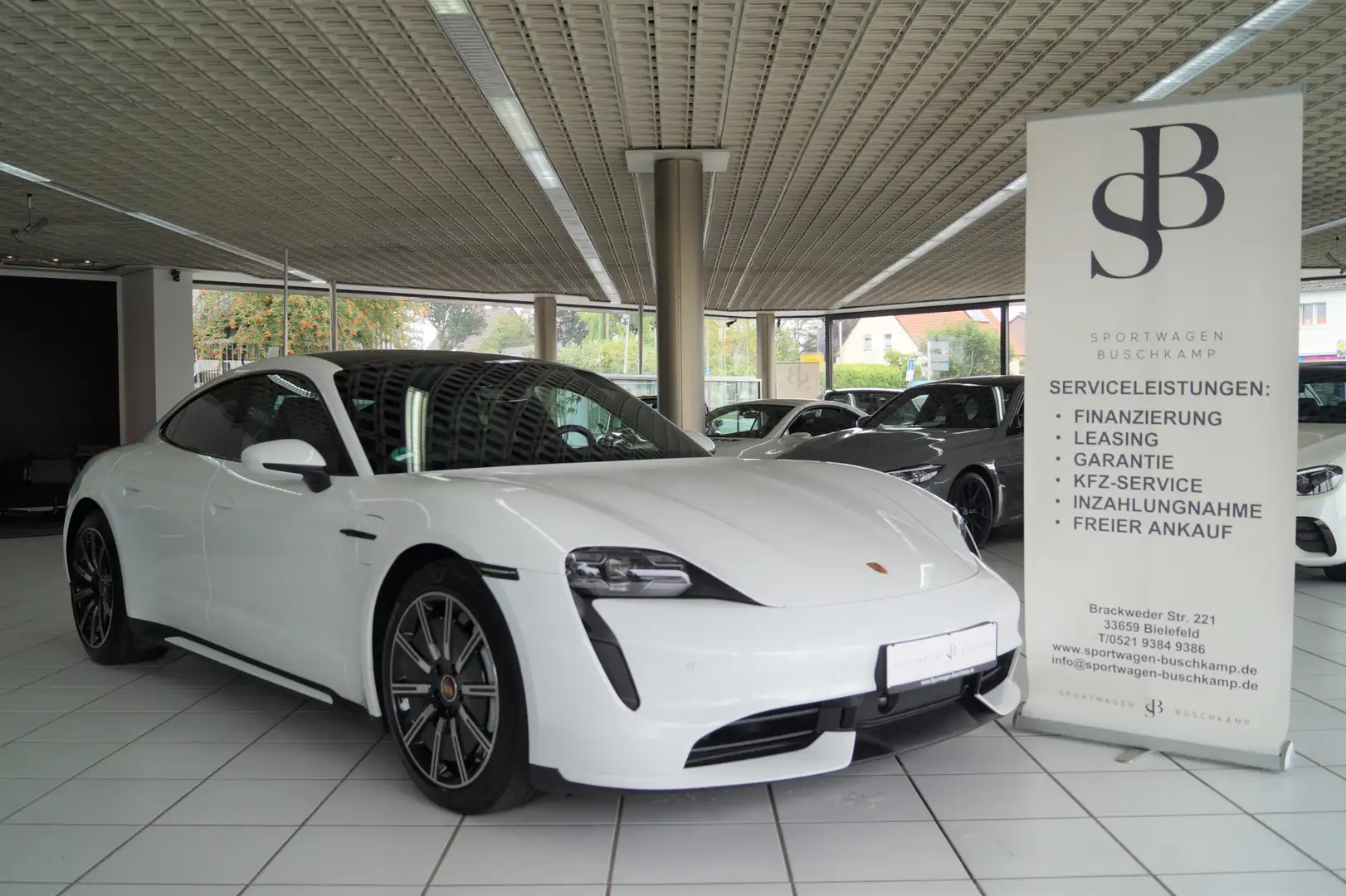 Porsche Taycan Turbo SPORTCHRONO PID RFK 5-SITZER APPROV Weiß - 1