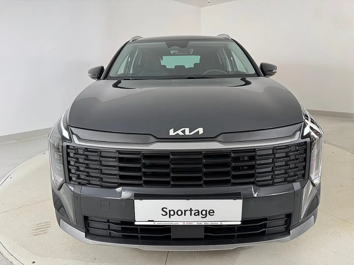Kia Sportage SPORTAGE/SILBER/1.6 TGDI/MT6/2WD/150/MY27 Auto ... Grau - 2