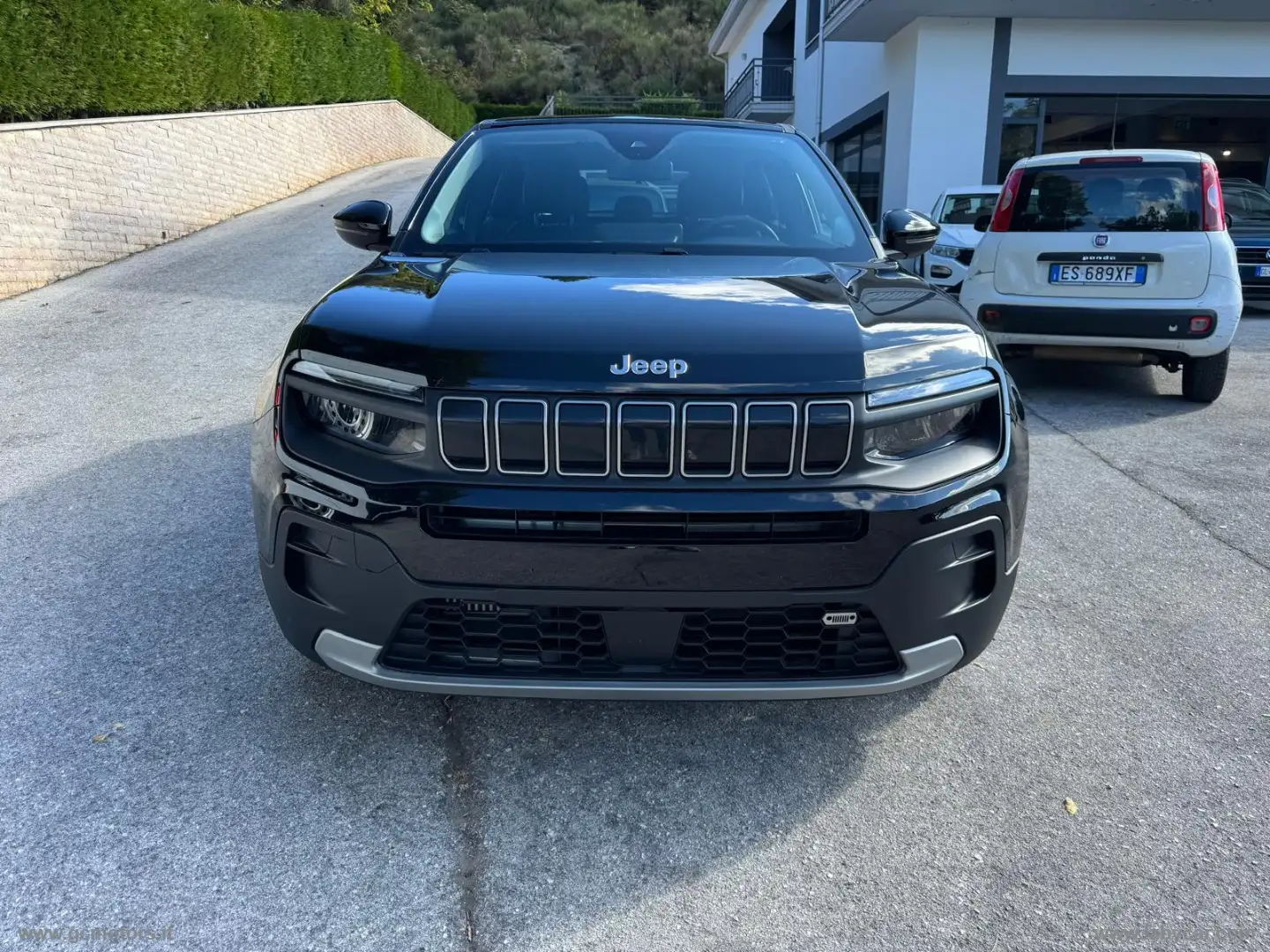 Jeep Avenger 1.2 Turbo Altitude Nero - 2