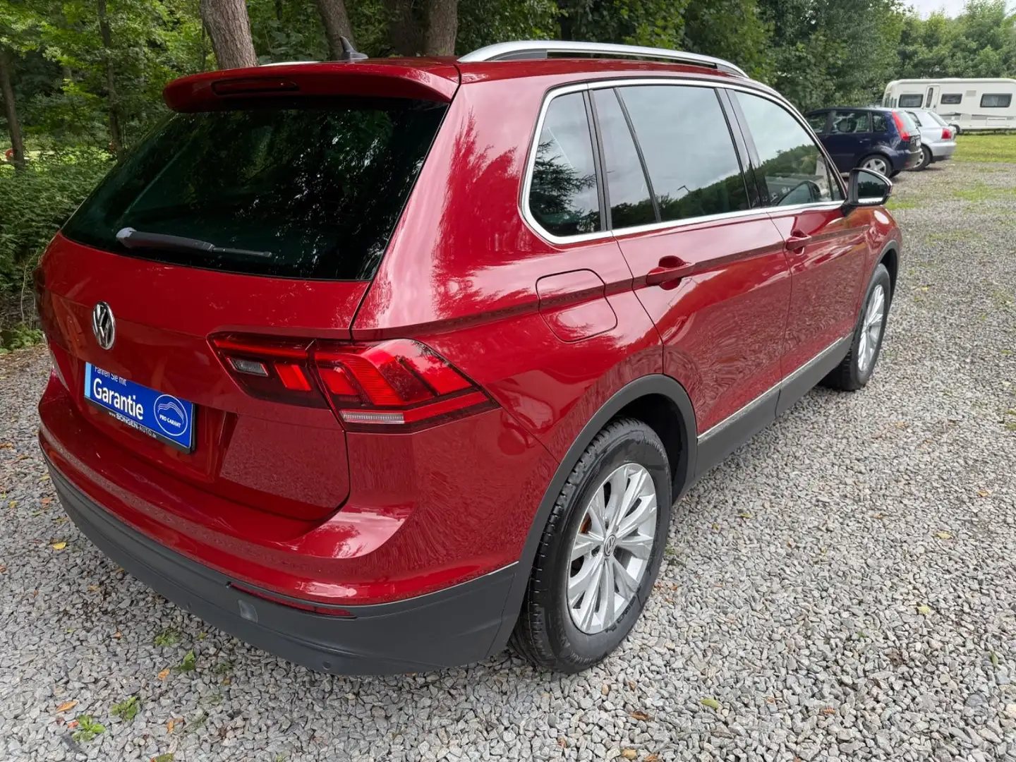 Volkswagen Tiguan BMT/Start-Stopp Automatik Navi Rot - 2