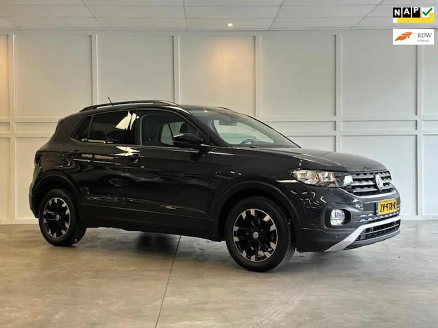 Volkswagen T-Cross 1.0 TSI Life / 2019 / 66.150 KM NaP / Navi / Cruis Grijs - 1
