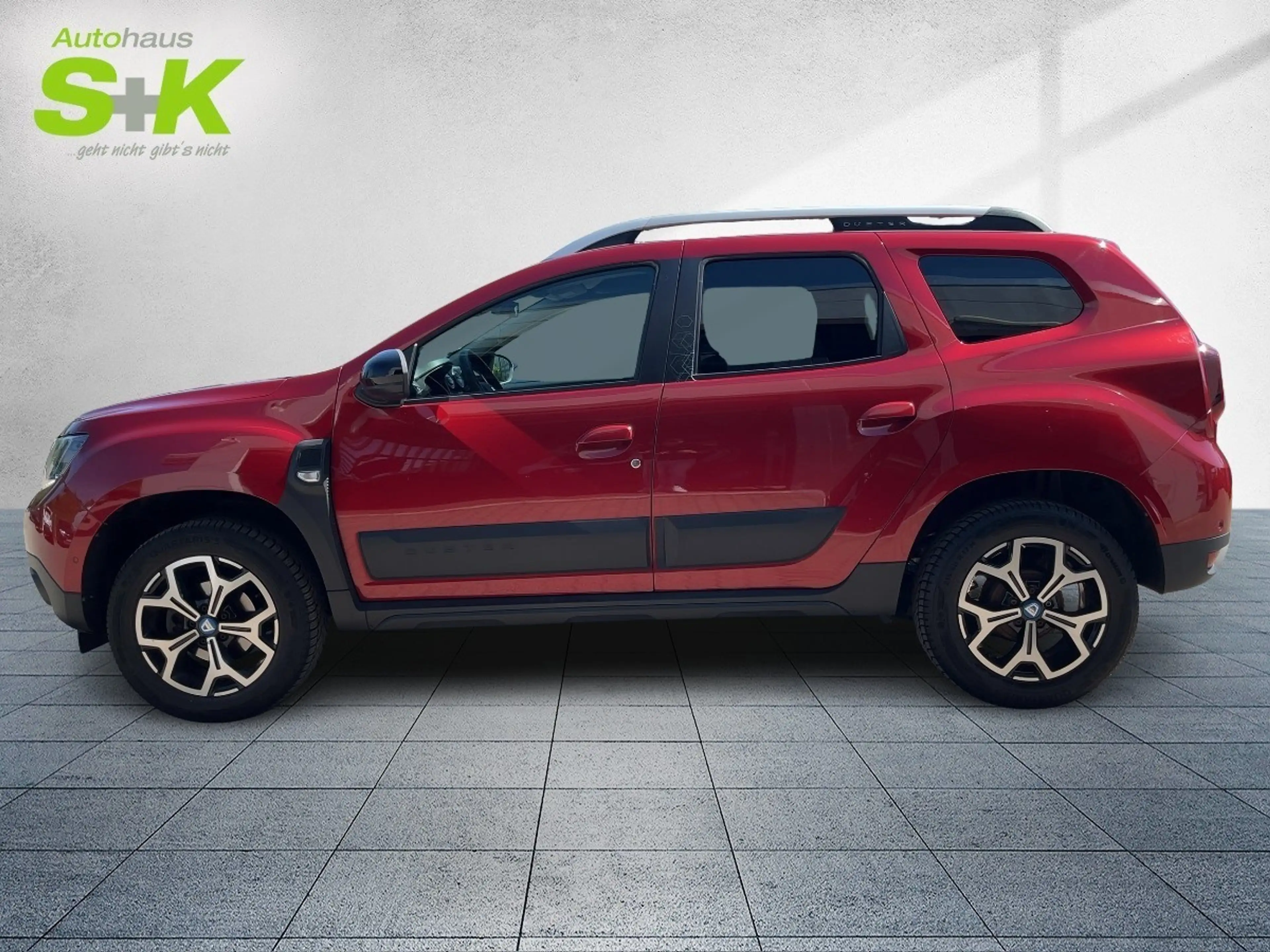 Dacia Duster Celebration TCe 100 ECO-G 2WD+NAVI+KAM+GJR+SHZG+ — photo 2