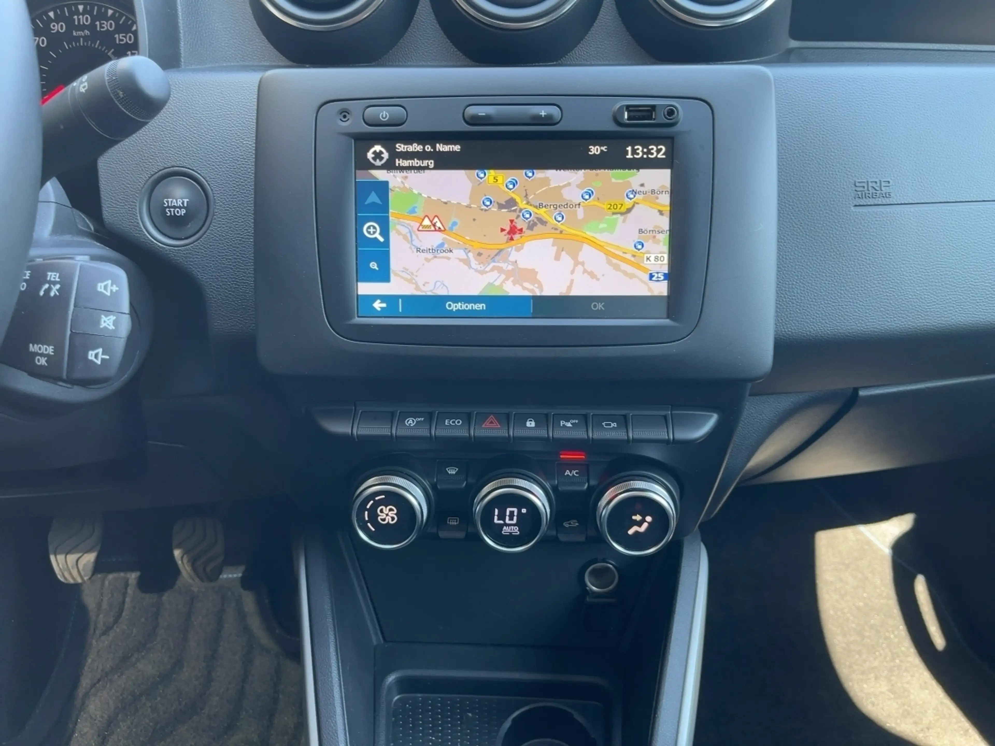 Dacia Duster Celebration TCe 100 ECO-G 2WD+NAVI+KAM+GJR+SHZG+ — photo 10