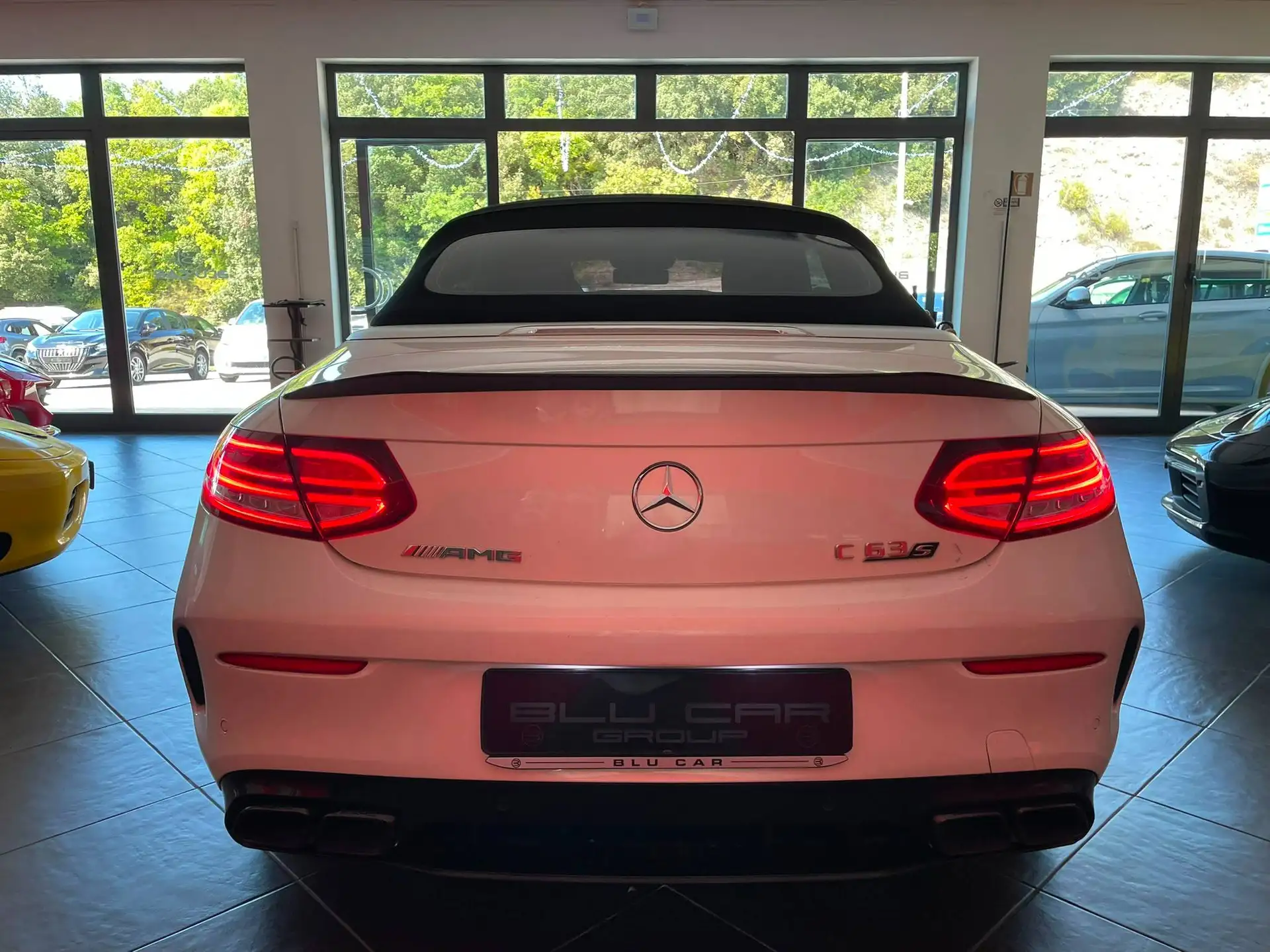 벤츠 Mercedes-Benz C-Class 2022 흰색 사진 6