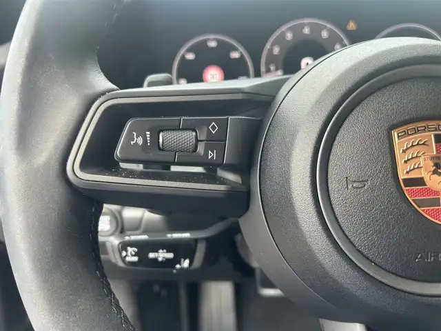 Porsche 911 Carrera Coupé PDK Ansicht 11