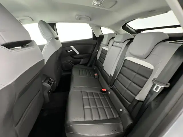 Citroen C4 view 8