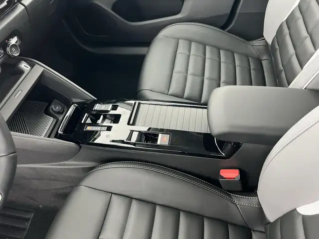 Citroen C4 view 14