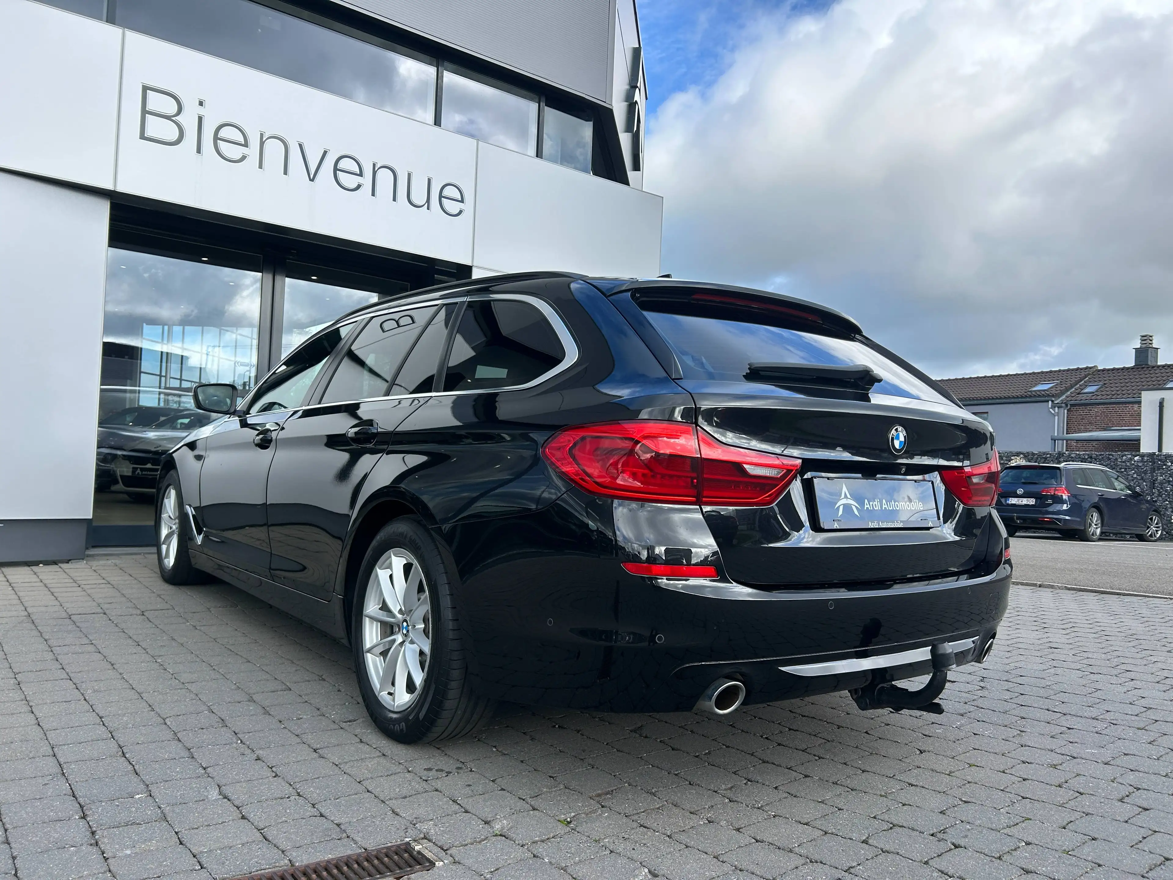 BMW 518 Touring 518 dA *GARANTIE*LED AMBIANCE*CARPLAY*CAMERA* — photo 7