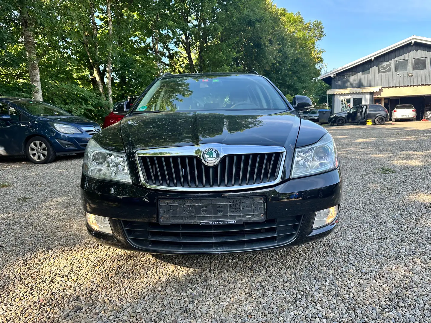 Skoda Octavia Ambiente*HU NEU*1.Hand* Zwart - 2