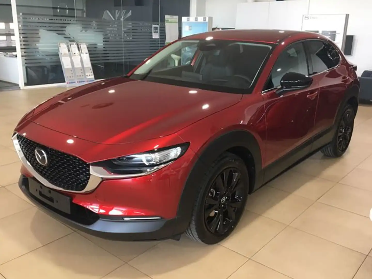 Mazda CX-30 2.0 e-Skyactiv-X Homura FWD Aut 137kW Rojo - 2