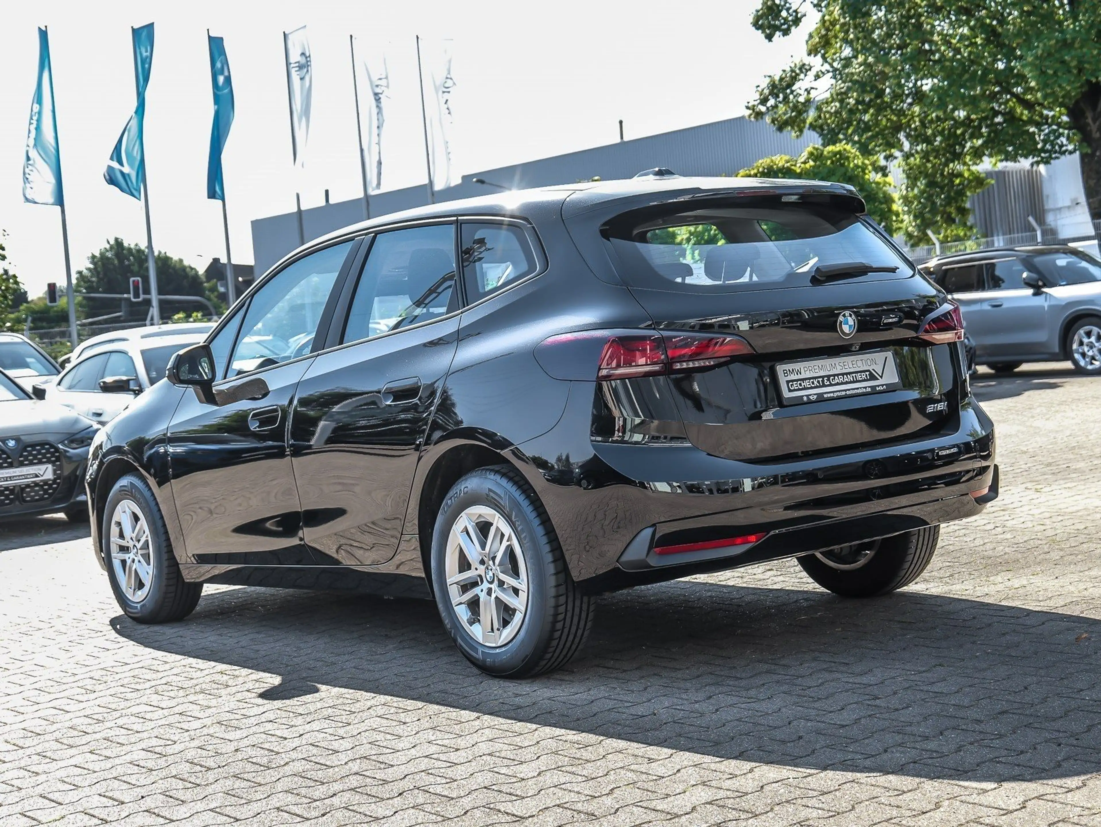 BMW 216 i RFK+LED+Sound Syst.+PDC+V&H+DAB+Parkass.+Infotai — photo 7
