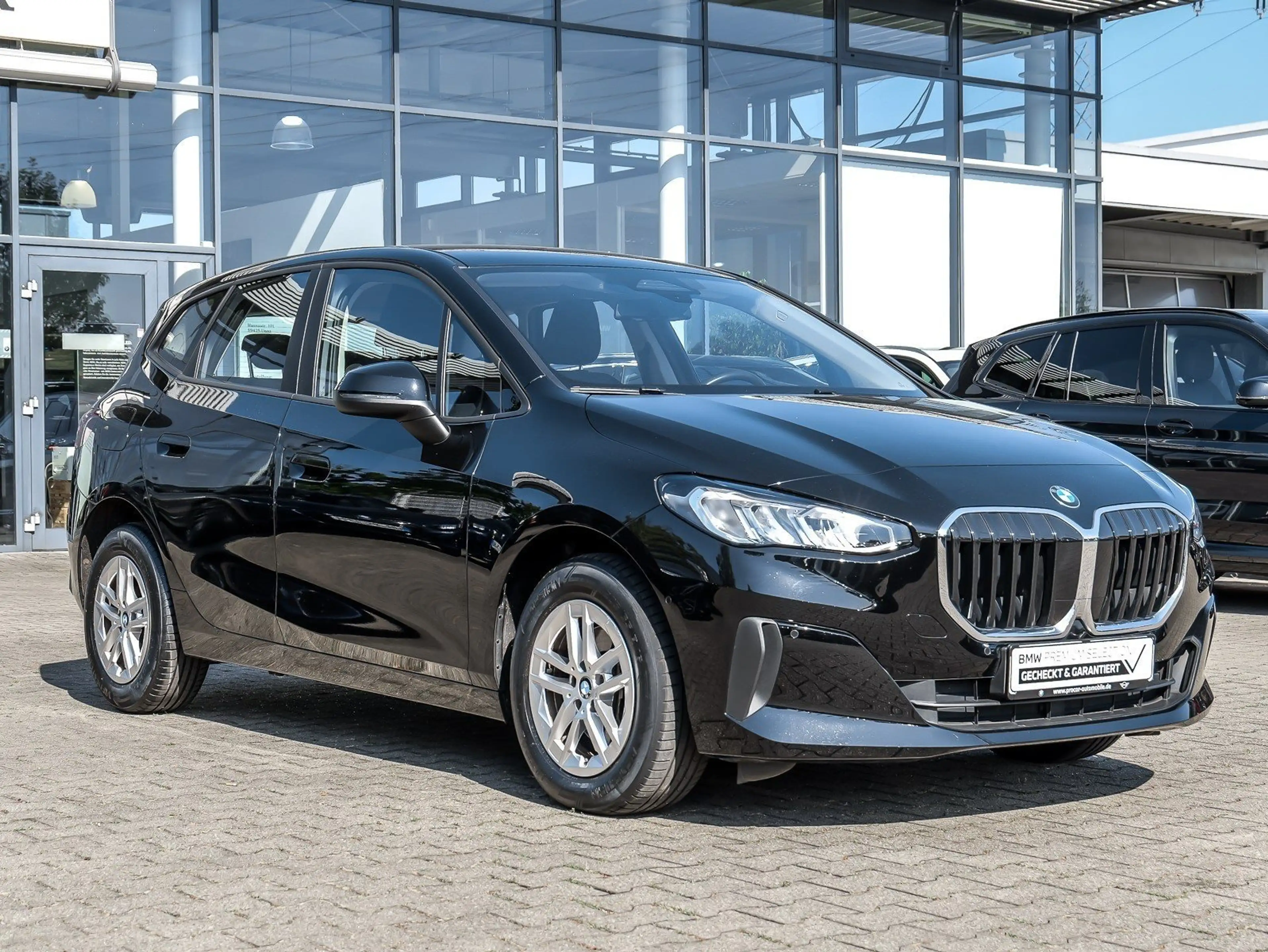 BMW 216 i RFK+LED+Sound Syst.+PDC+V&H+DAB+Parkass.+Infotai — photo 6
