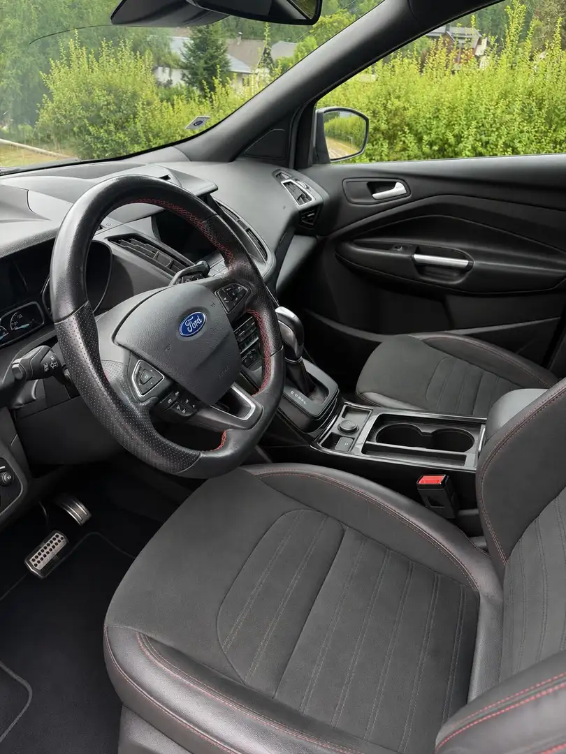 Ford Kuga Kuga 2,0 TDCi ST-Line Powershift Aut. AWD ST-Line Grau - 1