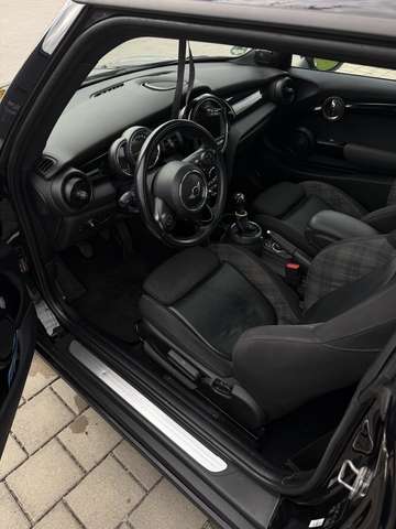 MINI Cooper D Cooper D