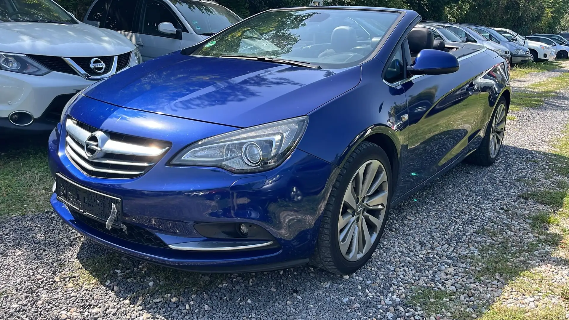 Opel Cascada 1.6 SIDI Turbo ecoFLEX Start/Stop Edition Blau - 1