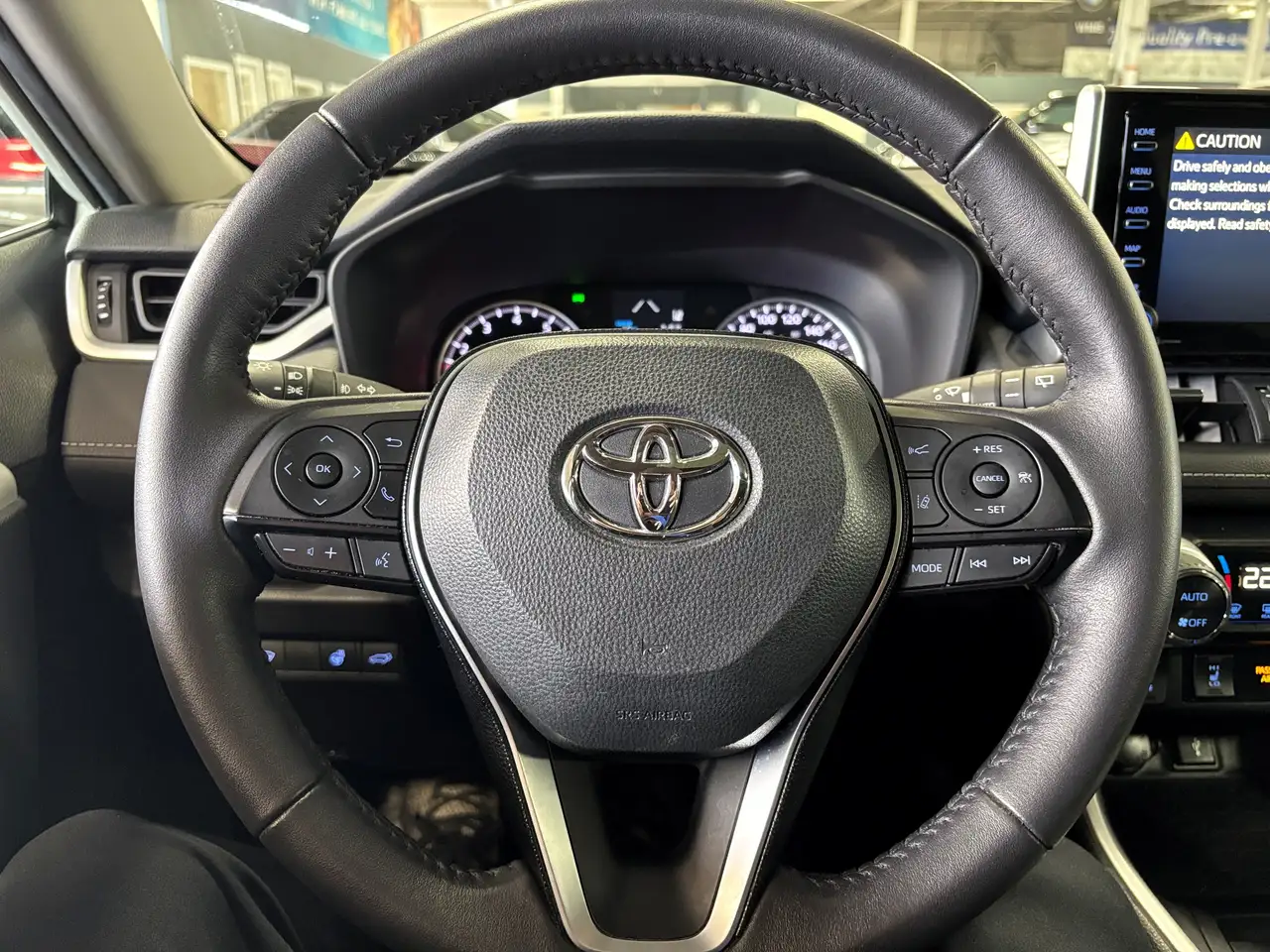 Toyota RAV 4 снимка Toyota RAV 4