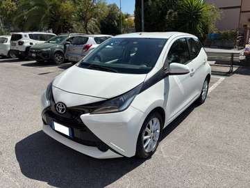 Aygo II 5p 1.0 X-PLAY TELECAMERA