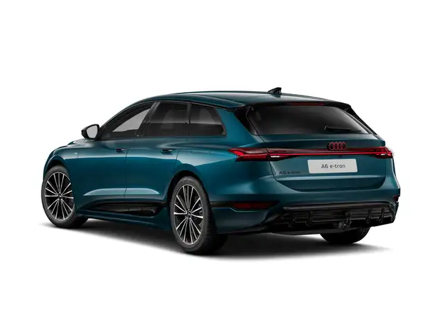 Audi E-Tron S view 5