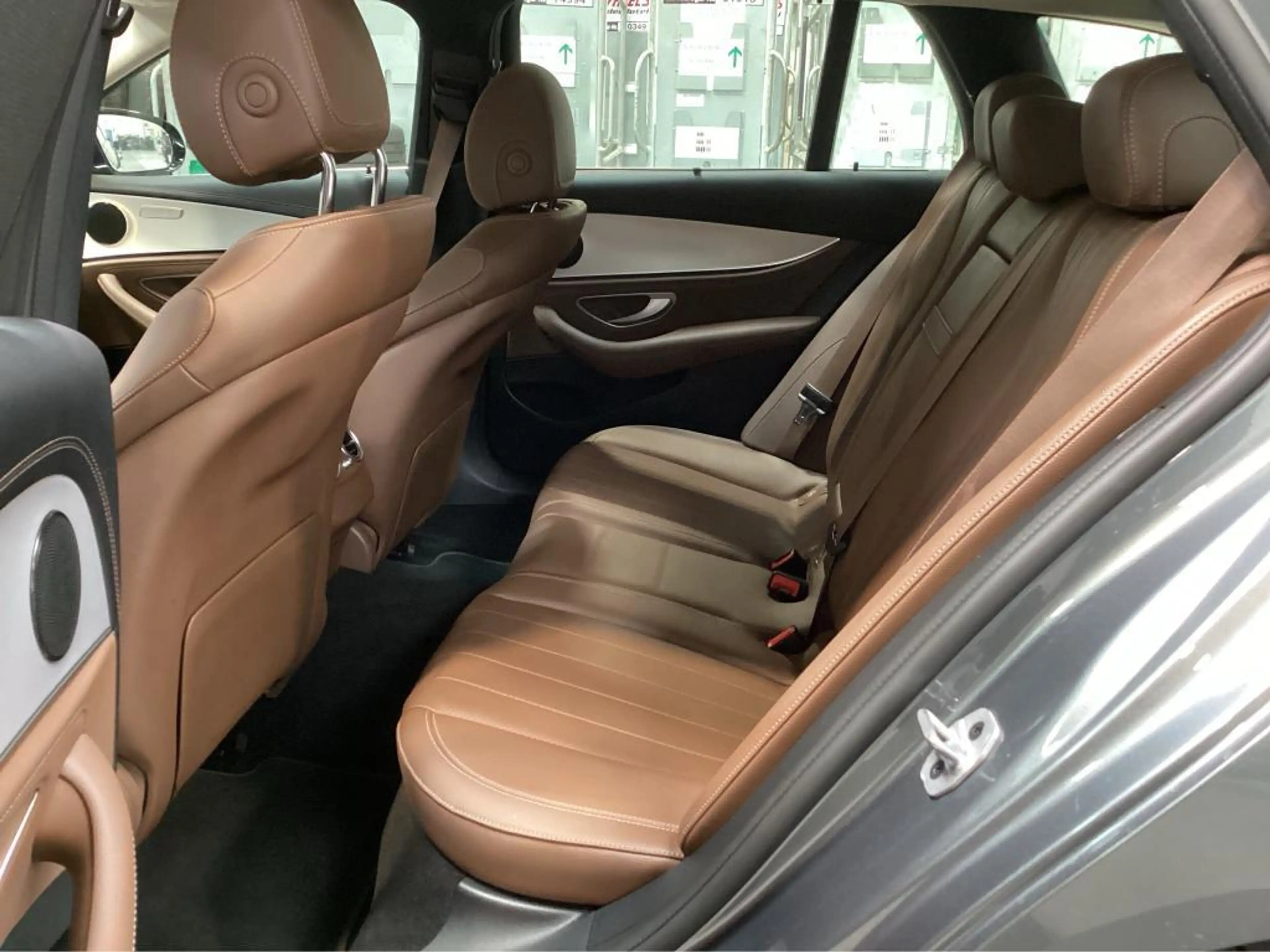 Mercedes-Benz E 300 de Avantgarde*KEYLESS*CAM 360*SHZ*AMBIENTE — photo 7
