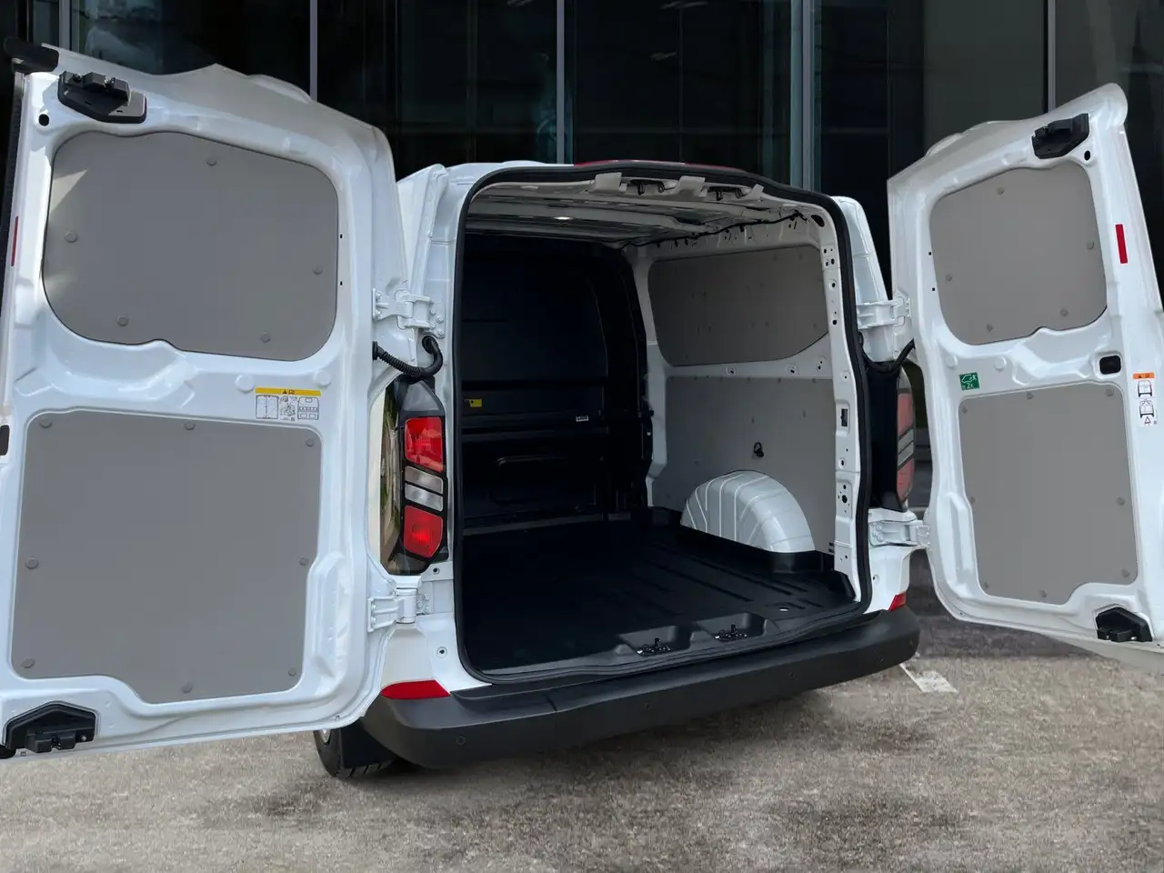 Ford Transit Custom Doka Trend 170PS L2 LED 5J.Gar 10