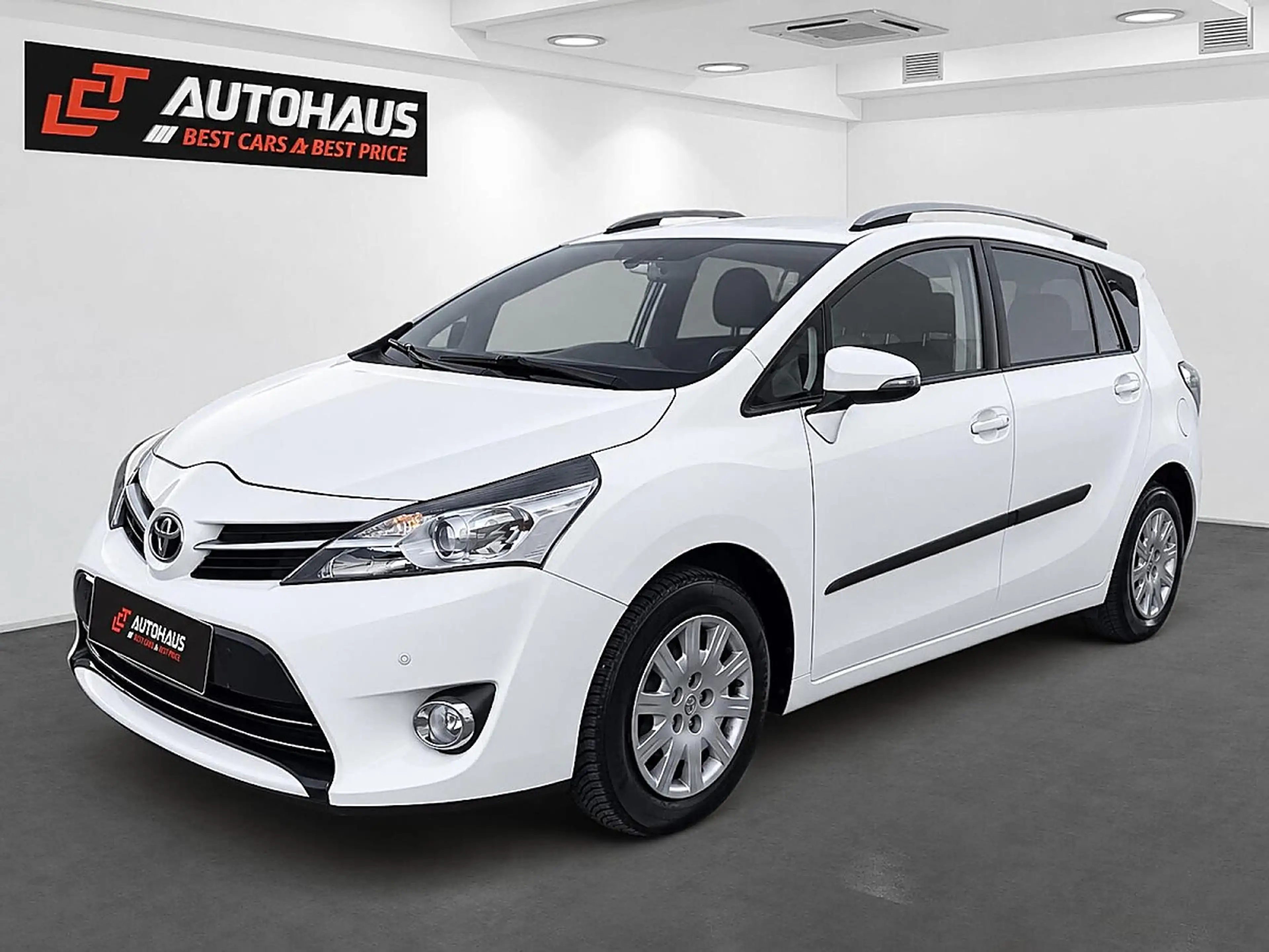 Toyota Verso 1,6 Valvematic Active | PICKERL BIS 10/2027 |