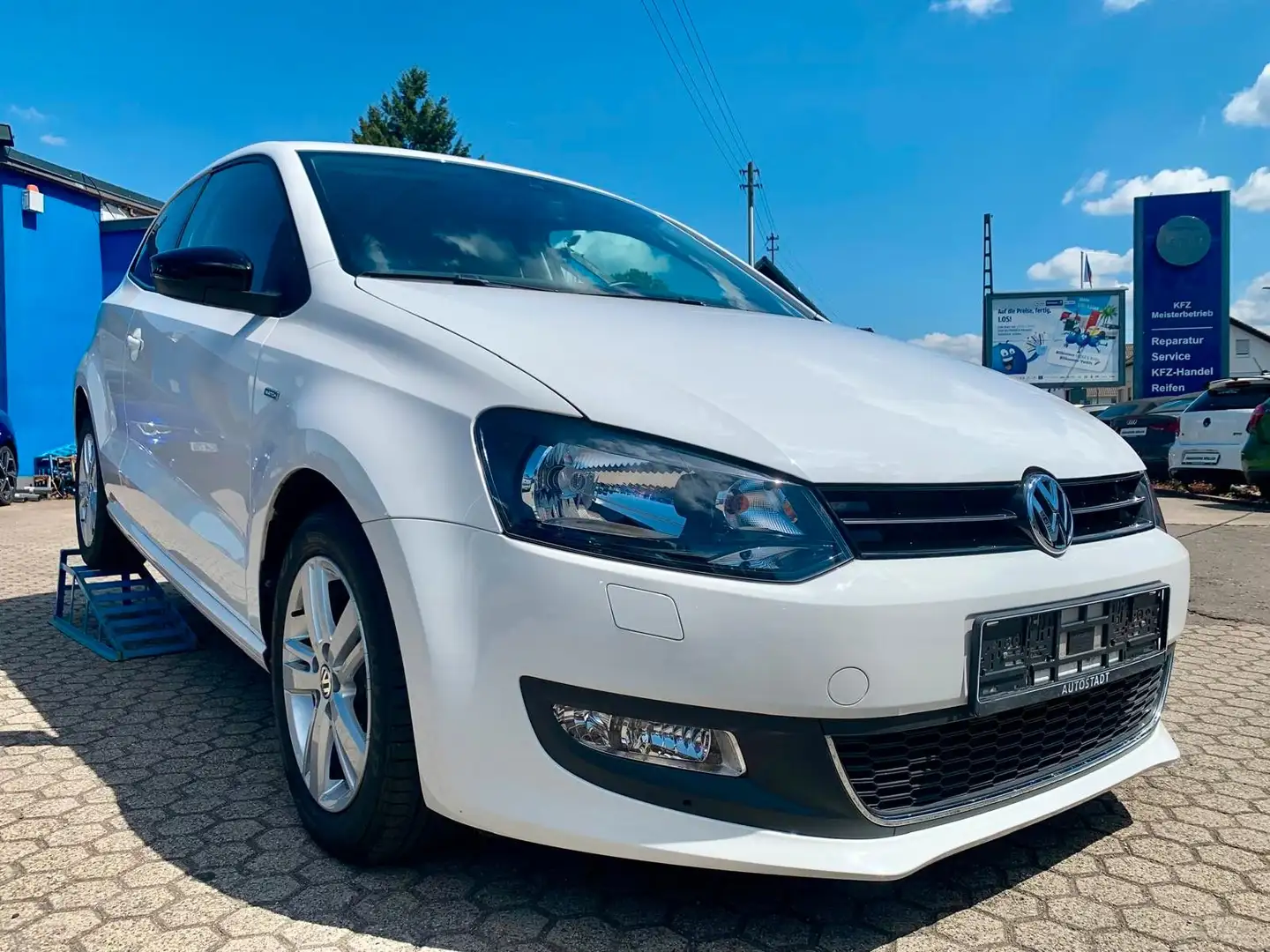 Volkswagen Polo V Match BlueMotion/BMT Weiß - 1