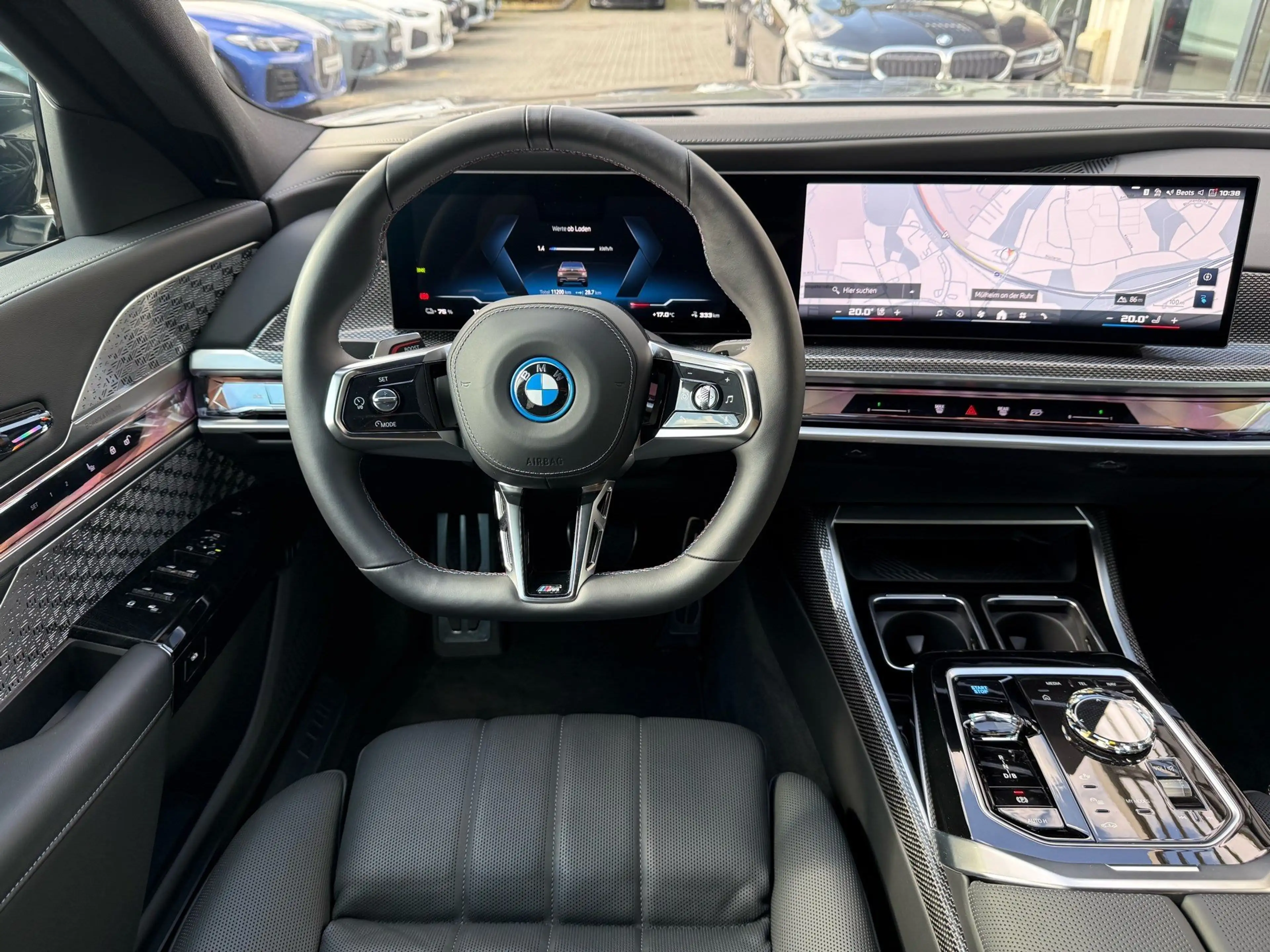 BMW i7 M70 xDrive M Sport //Bowers&Wilkins HUD Massage Pa — photo 11