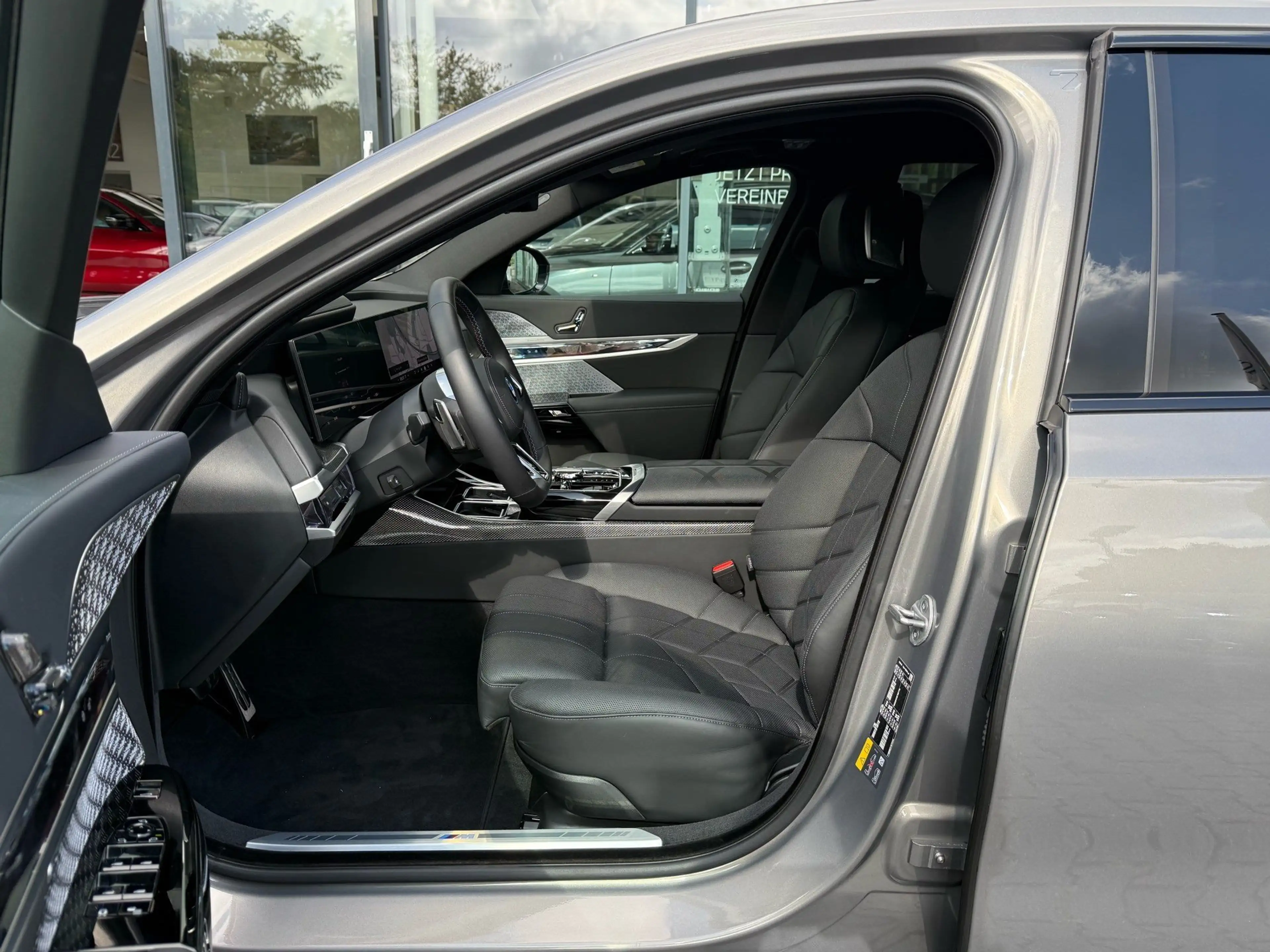 BMW i7 M70 xDrive M Sport //Bowers&Wilkins HUD Massage Pa — photo 8