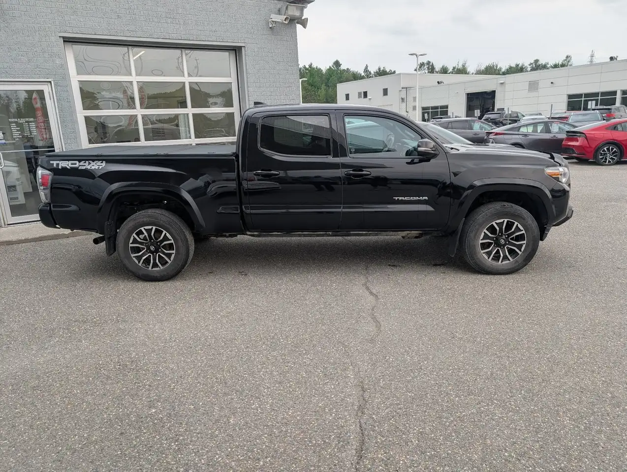 Toyota Tacoma снимка Toyota Tacoma