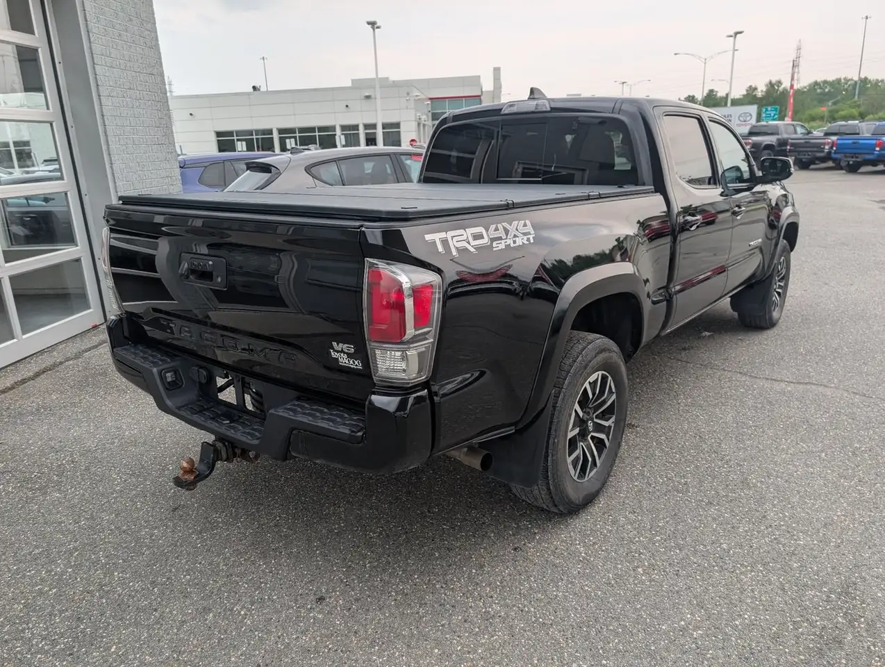 Toyota Tacoma снимка Toyota Tacoma