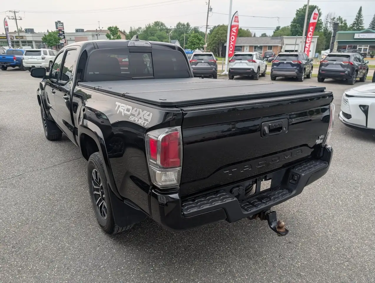 Toyota Tacoma снимка Toyota Tacoma