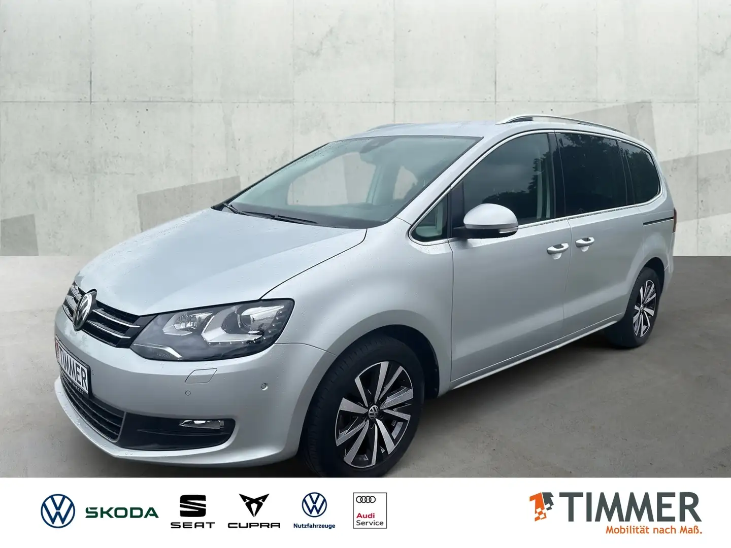 Volkswagen Sharan 1.4 TSI DSG *LED *ACC *STHZG *DYNAUDIO *NAVI *DCC Silber - 1
