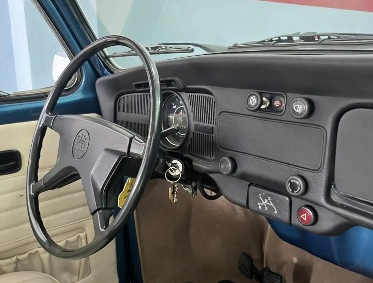 Volkswagen Escarabajo 1302, foto 5
