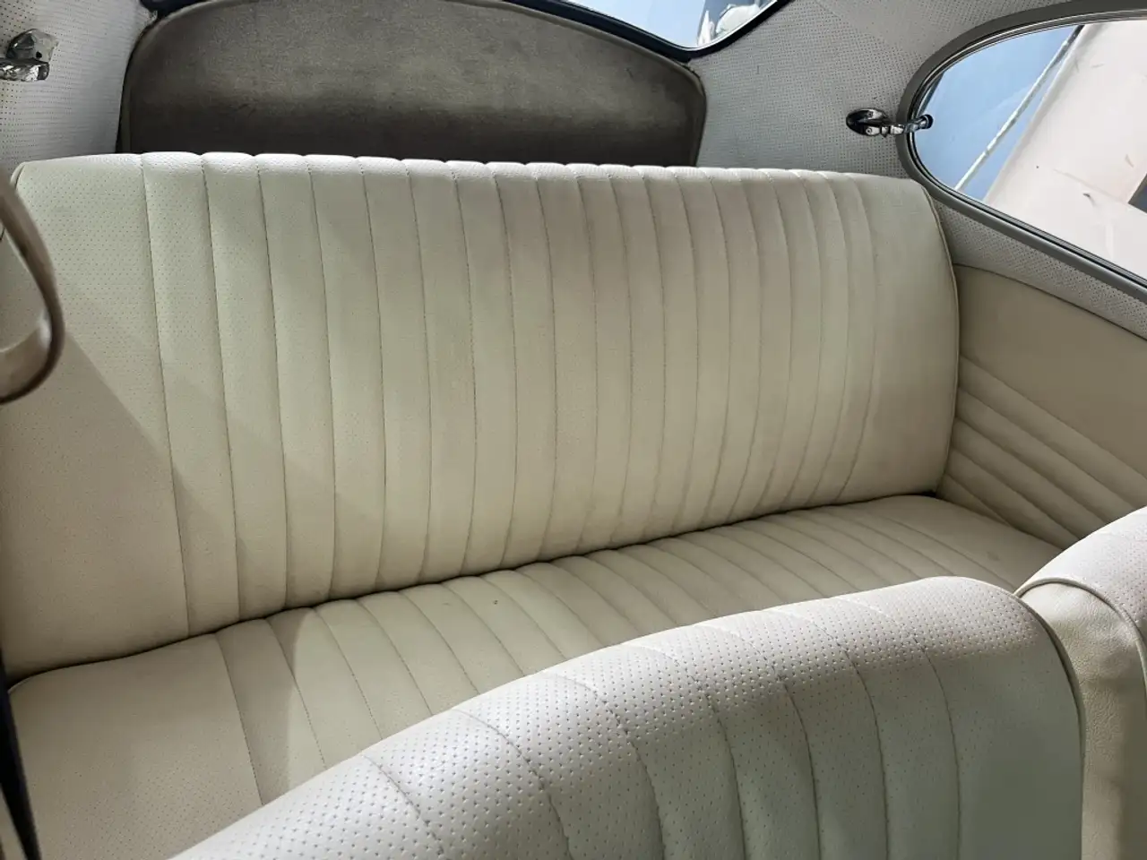 Volkswagen Escarabajo 1302, foto 2