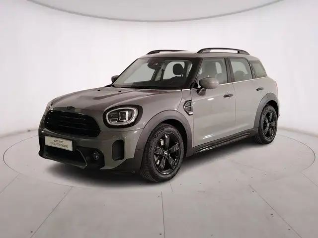 MINI One D Countryman One D Essential